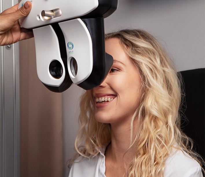 Optikon näöntutkimus