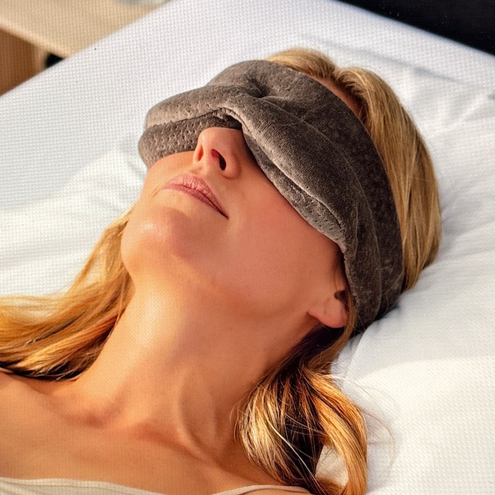 Unimaski kaupan päälle!