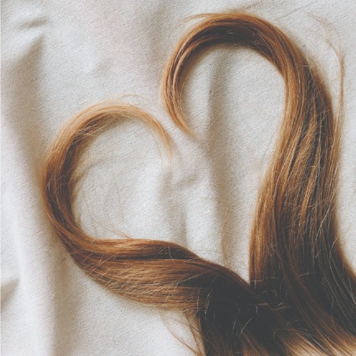 Hiustenleikkaus 27,99€