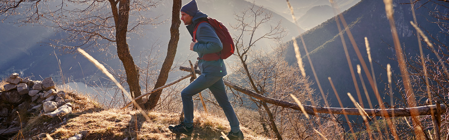 Ulkoilu ja ja urheilupukeutumisen erikoiskauppa